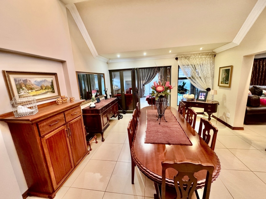 3 Bedroom Property for Sale in Van Der Hoff Park North West